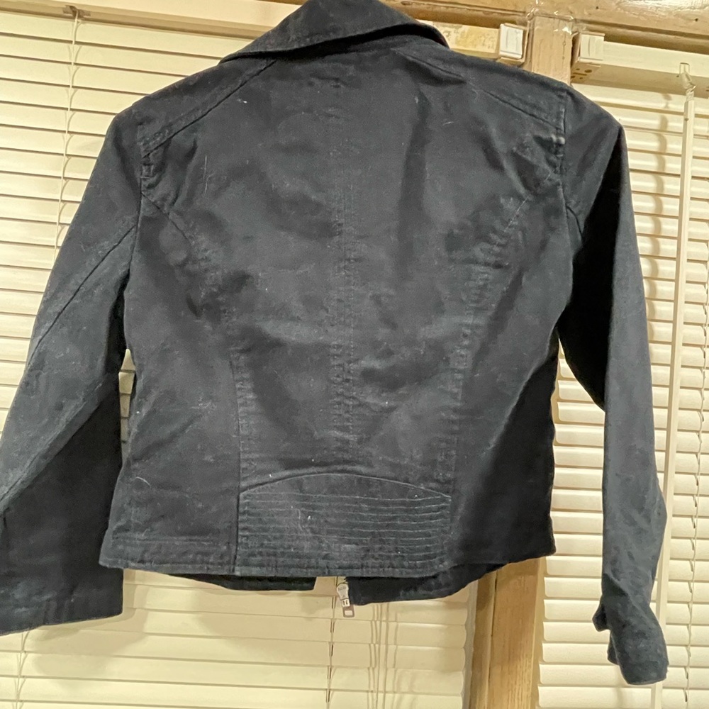 Light Spring Jacket Gently Used Great Condition - image 3